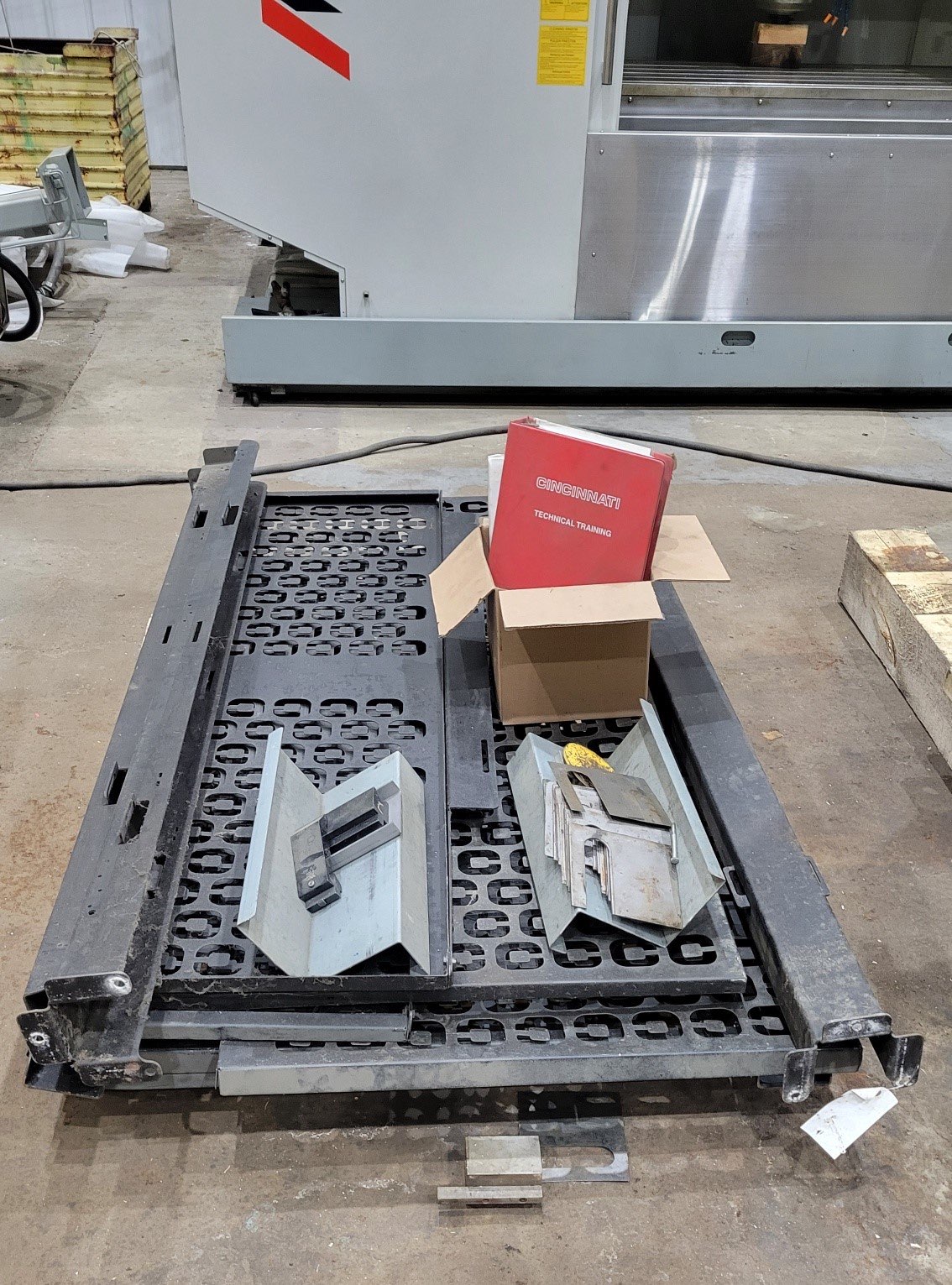 175 Ton X 12’  Cincinnati 175 MX10 Maxform  CNC Hydraulic Press Brake